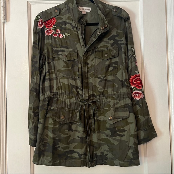 Knox Rose Embroidered Camo Utility Jacket Floral Military Style Size L - Picture 2 of 11
